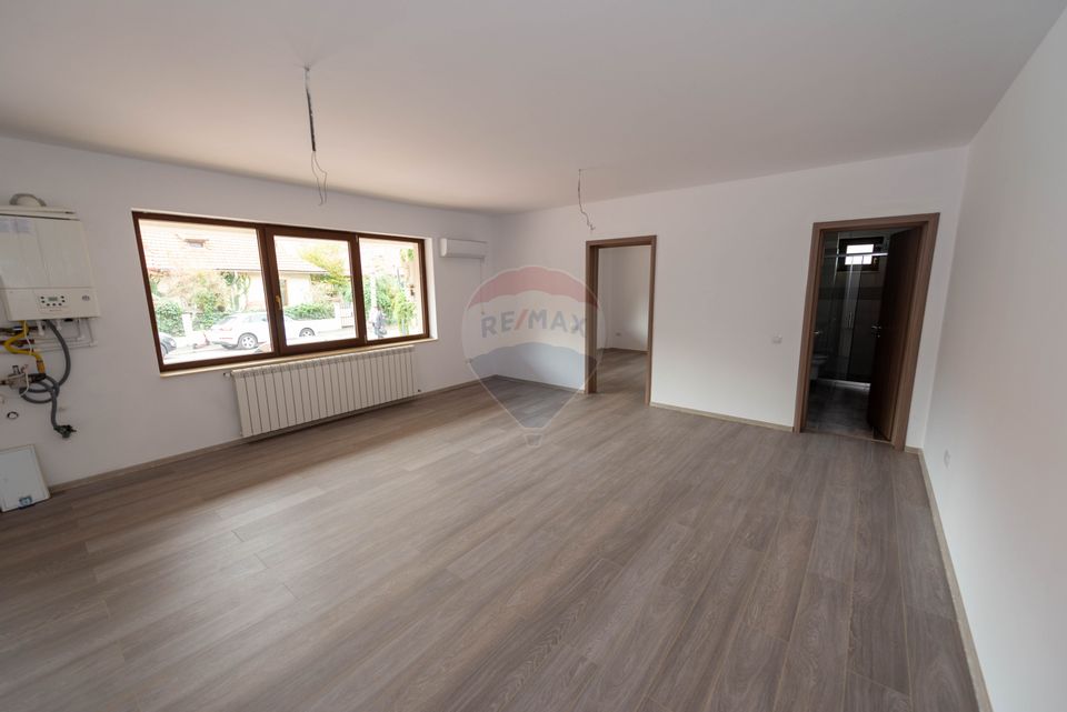 Spatii de birouri 2 si 3 camere de inchiriat, rond Alba Iulia