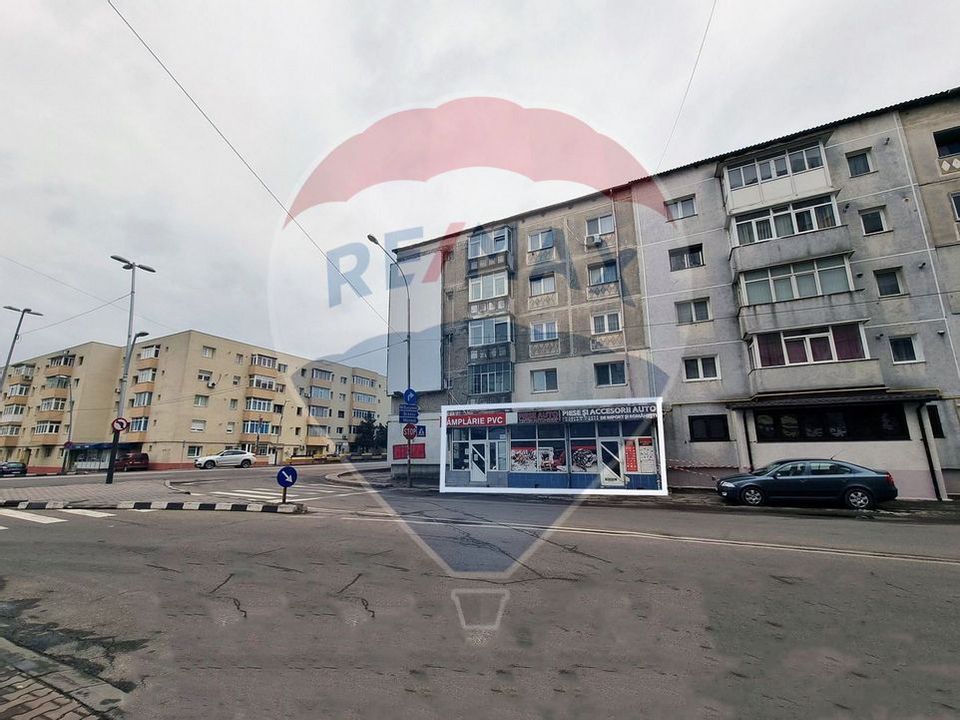 Apartment 3 rooms for rent Bacau, Orizont RMX91533 RE/MAX Romania