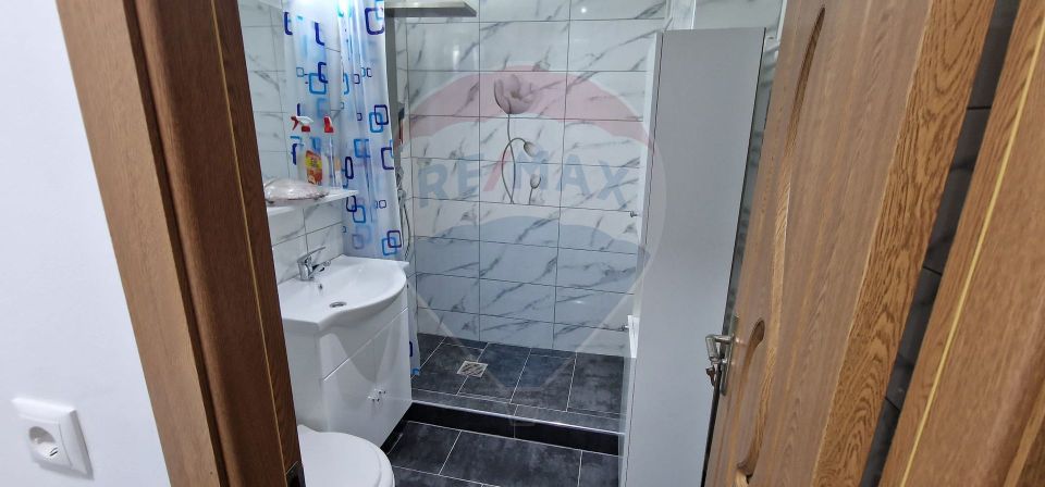 Apartament cu 2 camere semidecomandat, strada Avram Iancu, PARTER