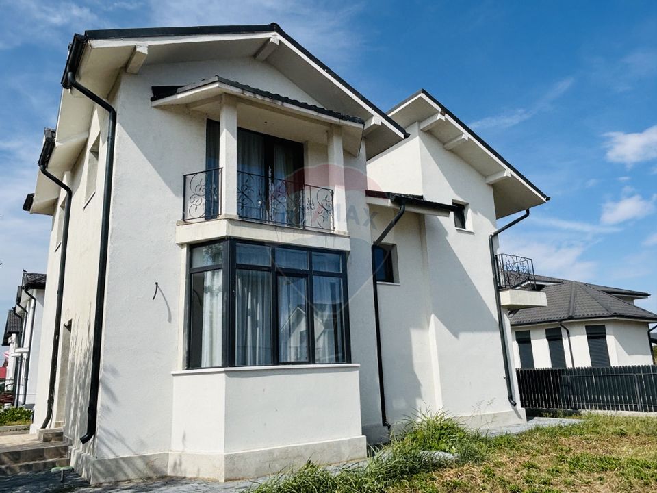 Vilă individuala de vânzare SNAGOV 0% Comision