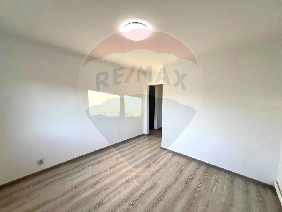 3 room Apartment for sale, Narcisa area