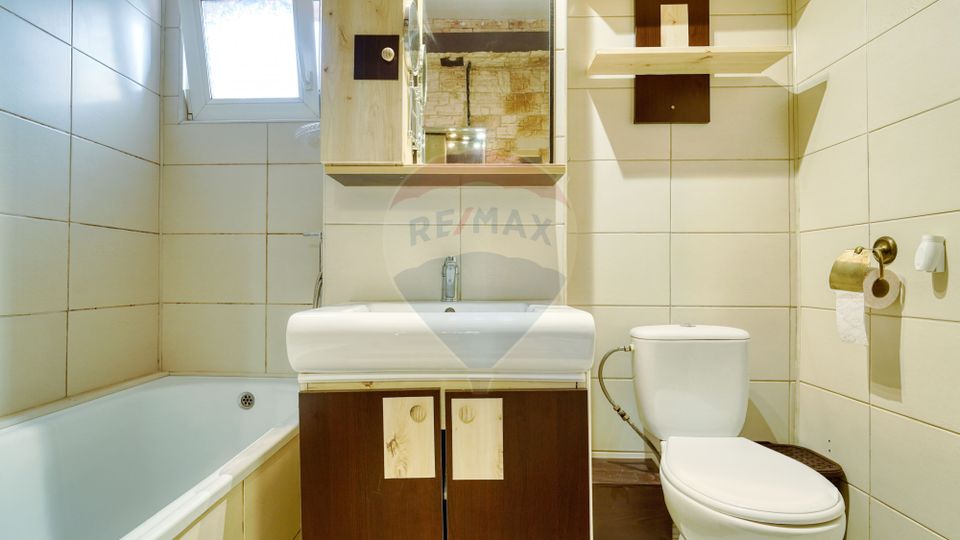 Apartament cu 3 camere, de vânzare, Str. Argintului,  Tractorul