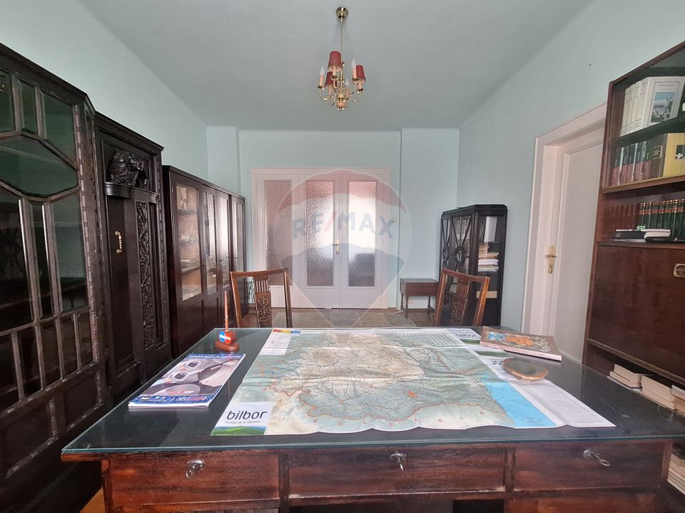 Apartament 4 camere , pet friendly,  cu parcare si curte, Ultracentral