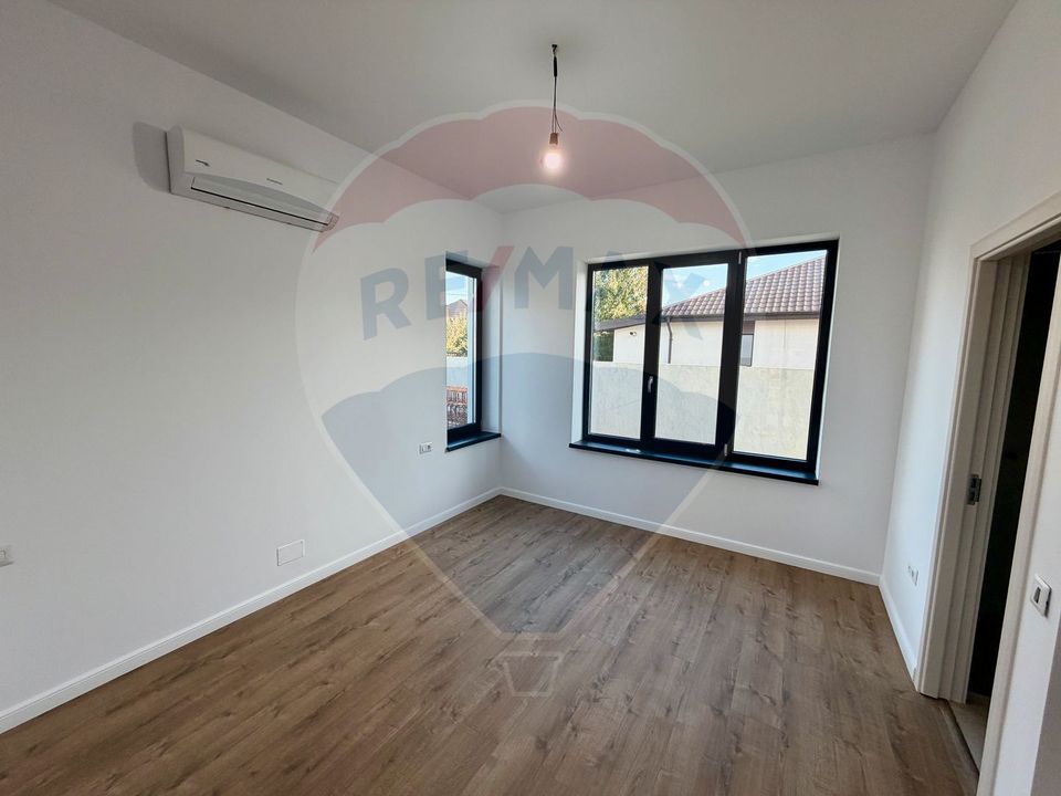 4 room House / Villa for sale, Nord area