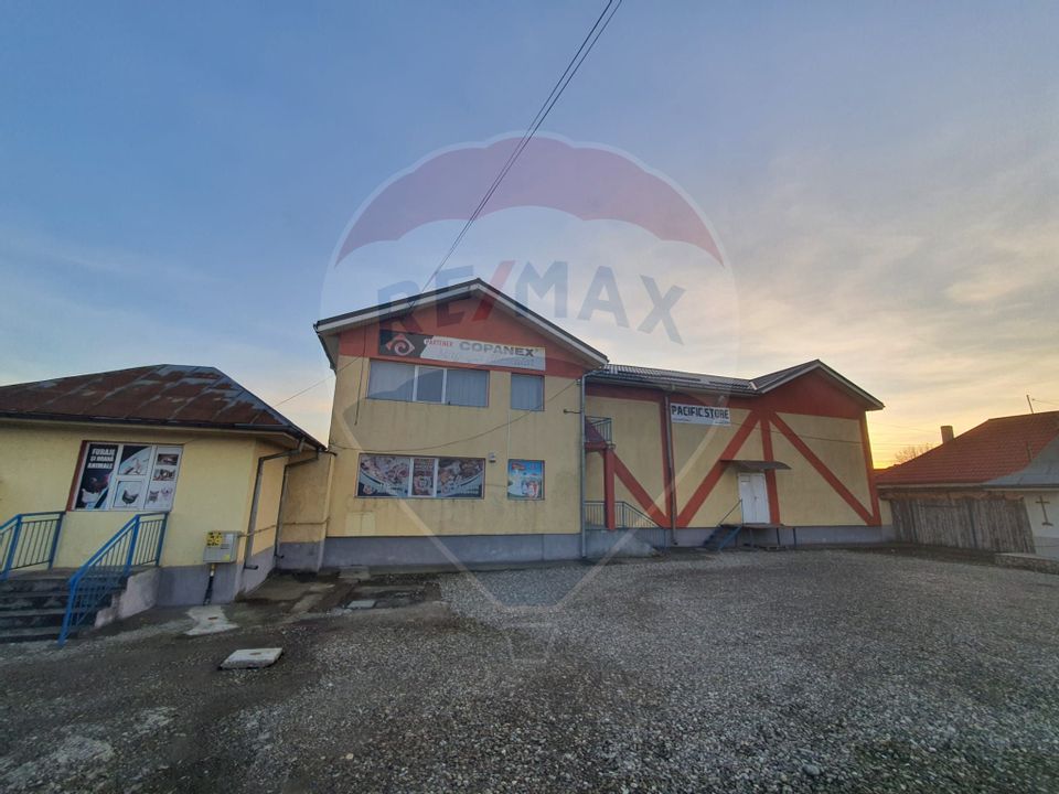 1,550sq.m Commercial Space for sale, Sud area