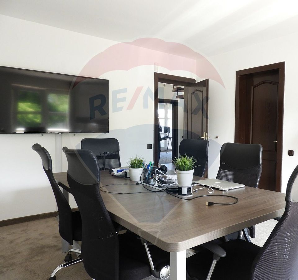 Office space of 422 sqm for rent in the Andrei Muresanu area