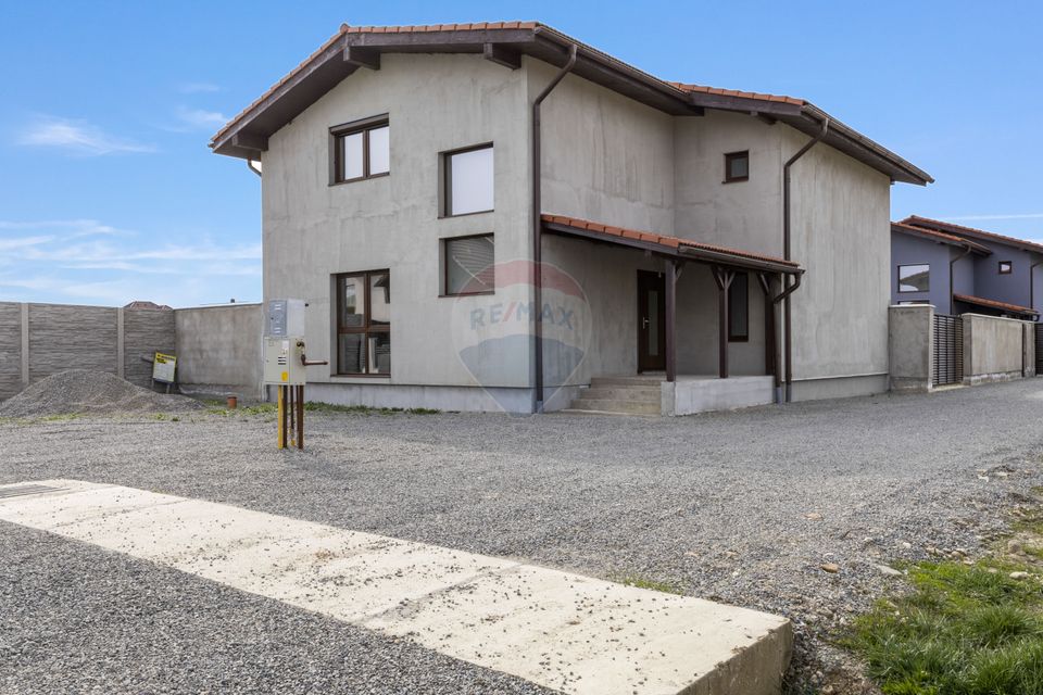 7 room House / Villa for sale