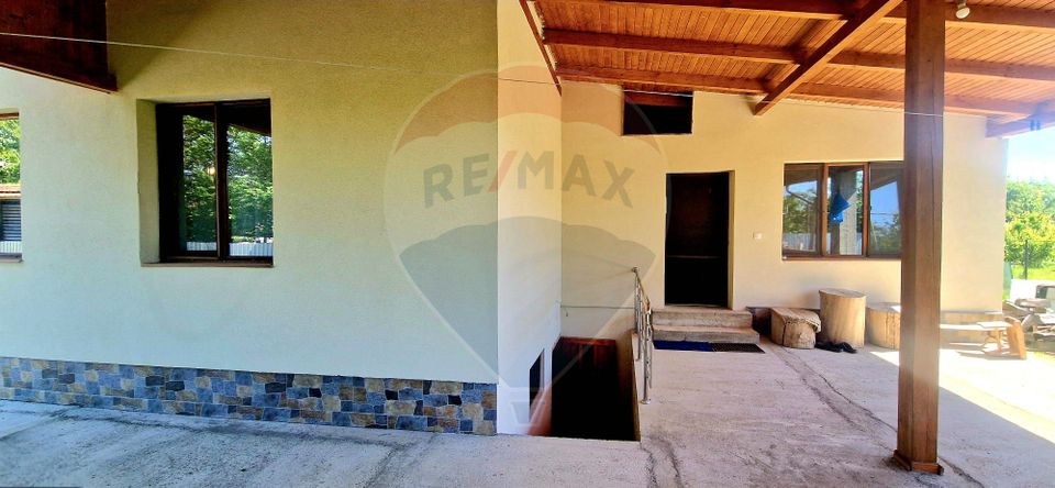 4 room House / Villa for sale