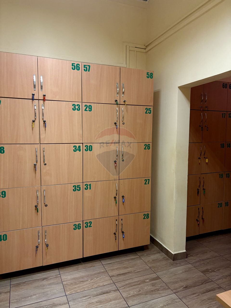 Spațiu comercial de inchiriat 233 mp, Calea Aurel Vlaicu