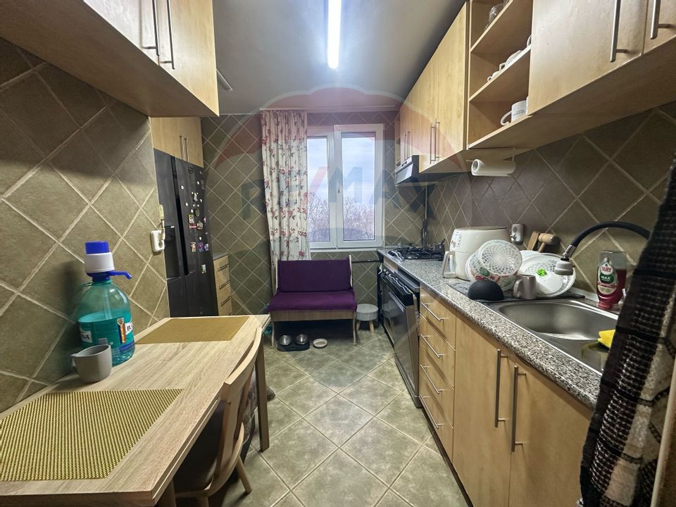 Apartament 4 camere in zona Ozana
