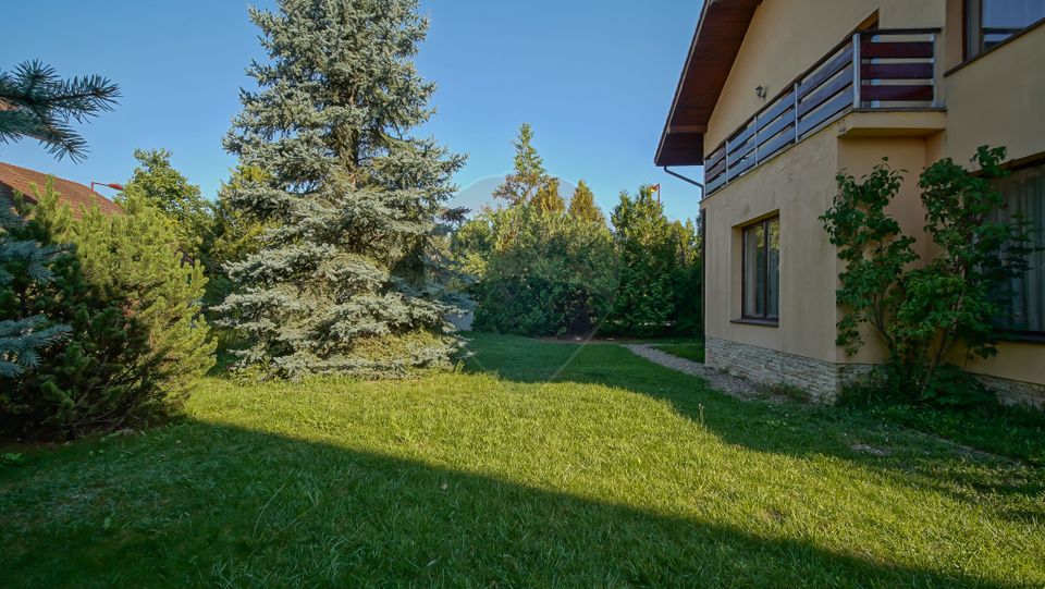 Casă de închiriat, "acasă" în mijlocul naturii, aproape de Brașov!