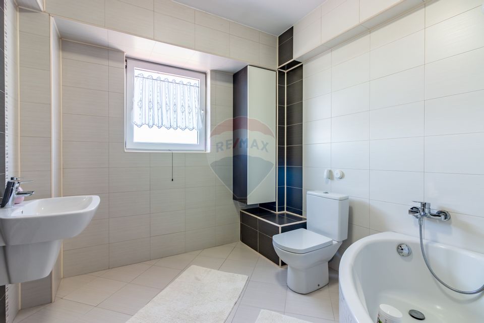 Casă spațioasă lângă București – mobilată, utilată, gata de mutat!