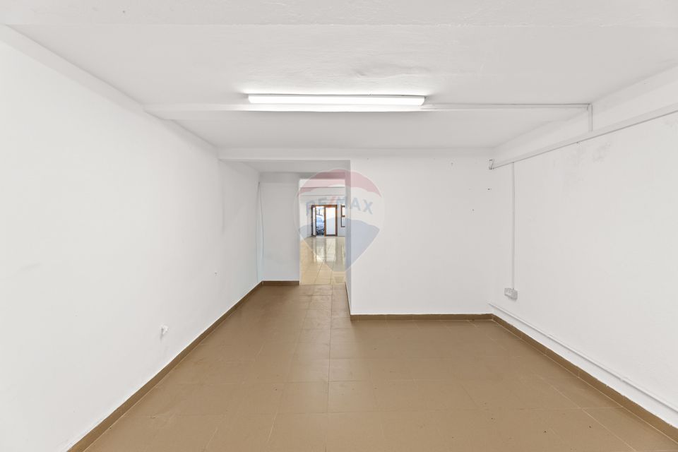 85sq.m Commercial Space for rent, Aurel Vlaicu area