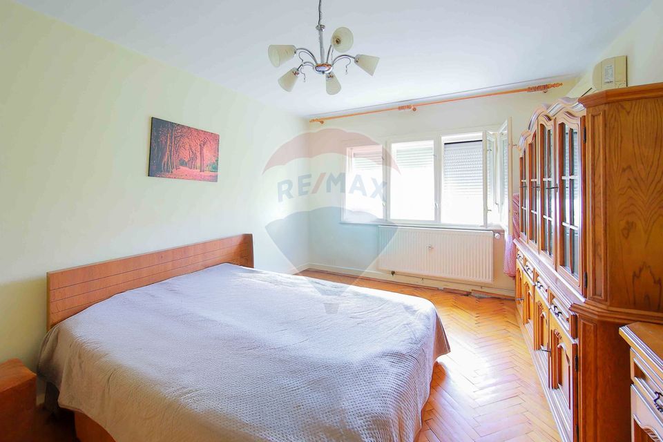 De vânzare, Apartament PB 2 camere, zona Decebal