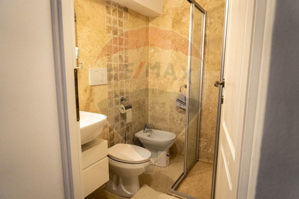 Vila unica in inima Bustenilor, vedere directa spre Caraiman