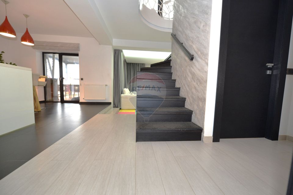 Casa Vila cu 4 camere de vanzare in  Cernica langa padure