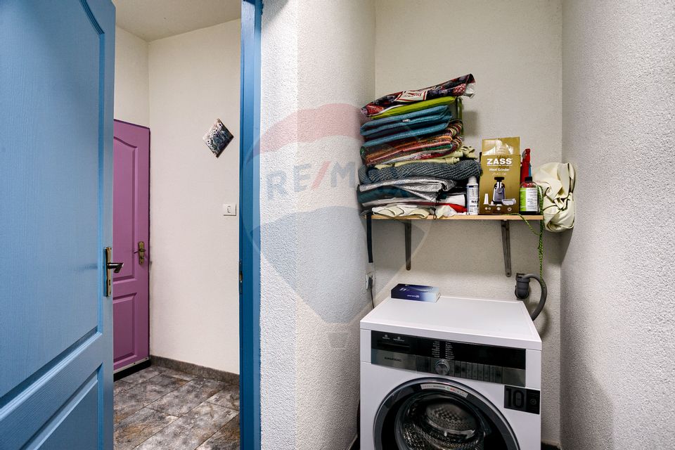 Casă renovată modern cu 3 camere de vânzare Frumușeni Arad