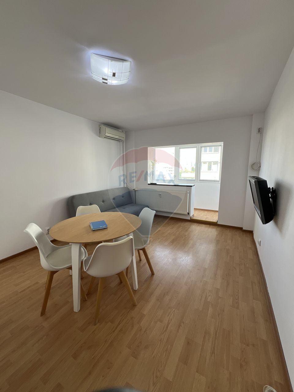 Comision zero! Garsoniera de inchiriat în zona Titulescu, Banu Manta