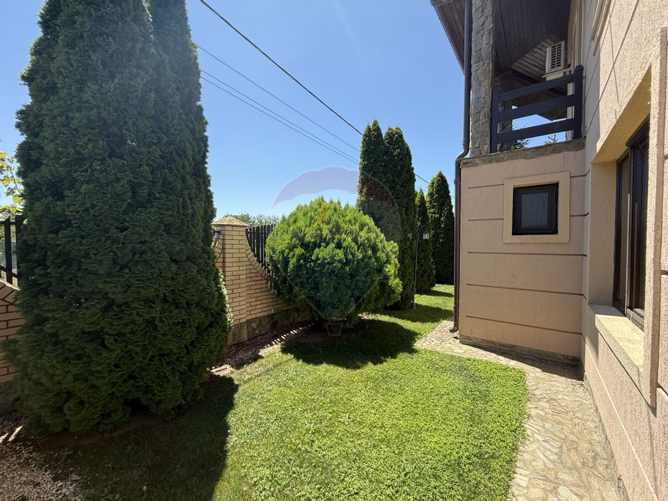 7 room House / Villa for sale, Central area