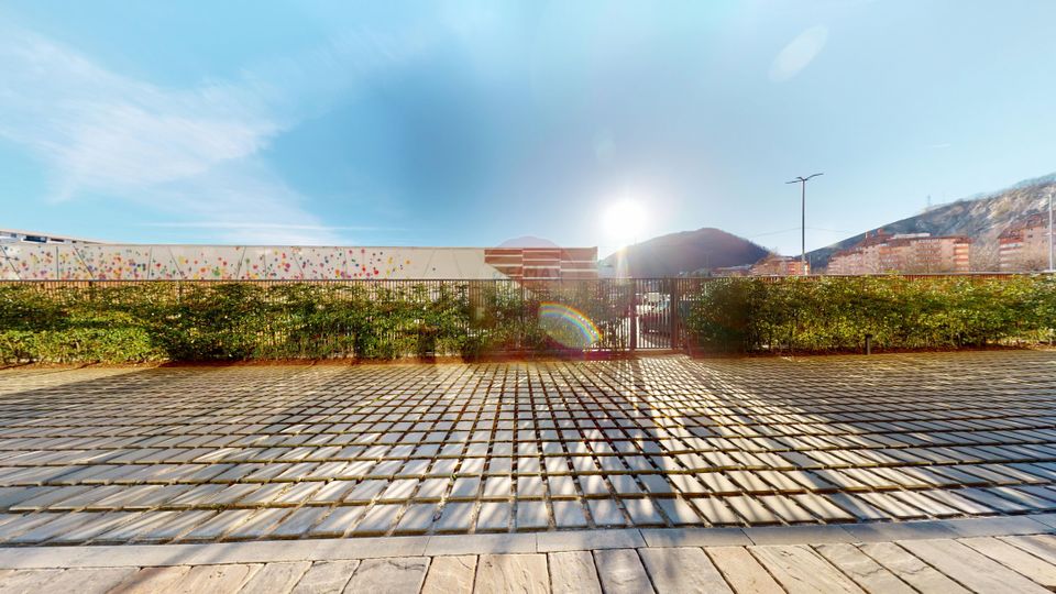 47sq.m Commercial Space for rent, Racadau area