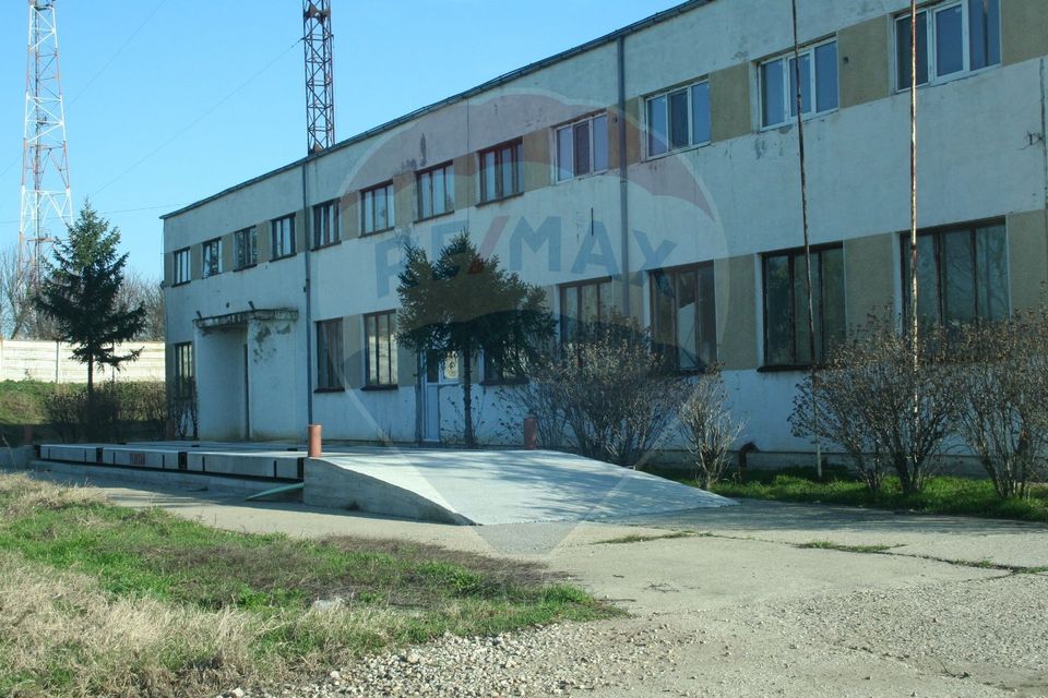 Spațiu industrial hale cu teren in zona Mihai Bravu Ploiesti