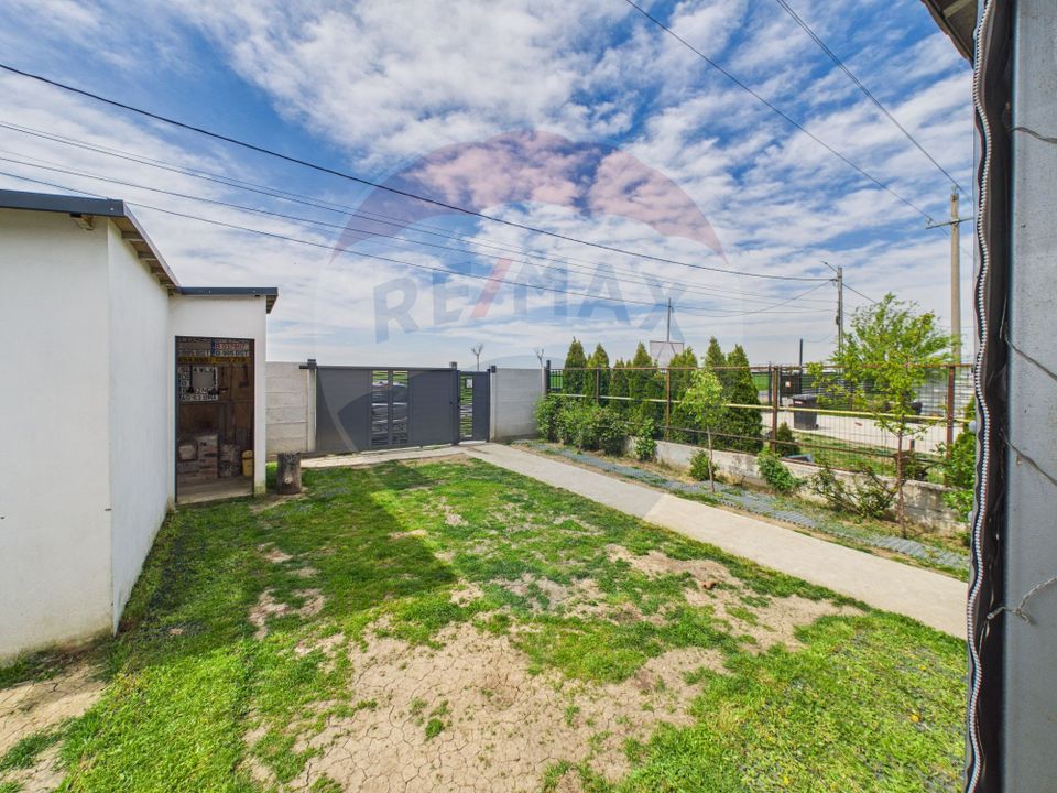 4 room House / Villa for sale