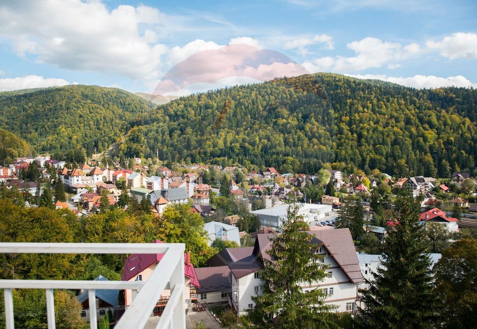 18 room Hotel / Pension for sale, Est area