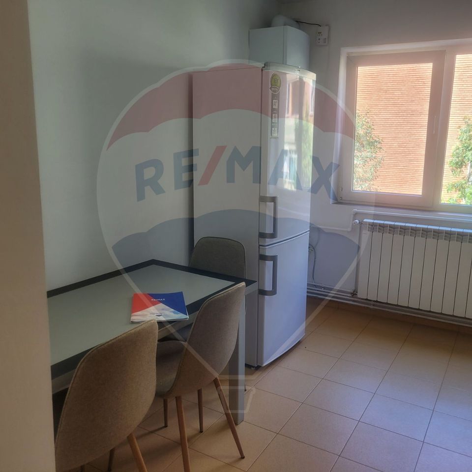 2 room Apartment for rent, Functionarilor area