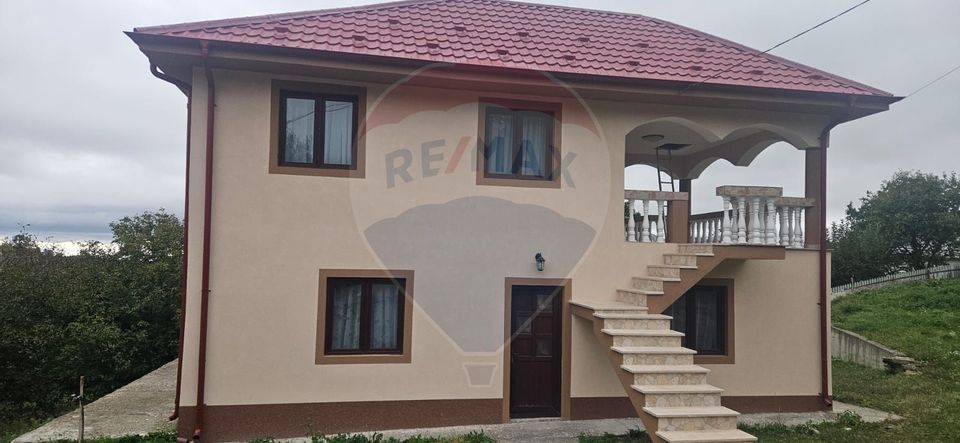 6 room House / Villa for sale