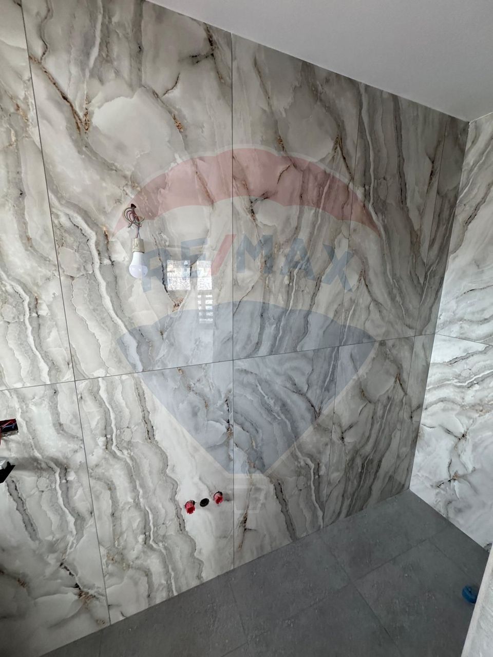 8 room House / Villa for sale, Darmanesti area