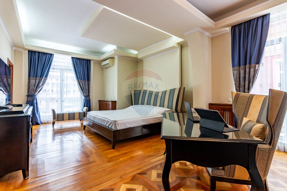 Villa with 11 rooms for sale Zagazului/Herastrau