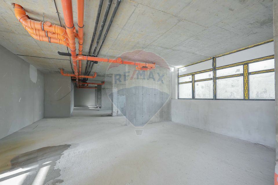 209.56sq.m Commercial Space for rent, Nufarul area