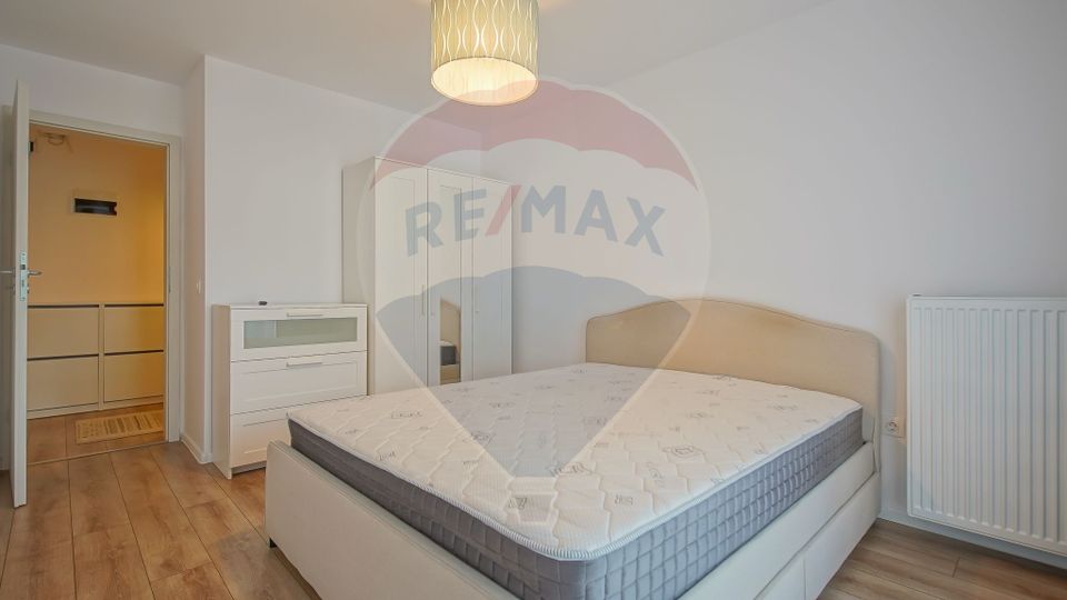2 room Apartment for rent, Tractorul area