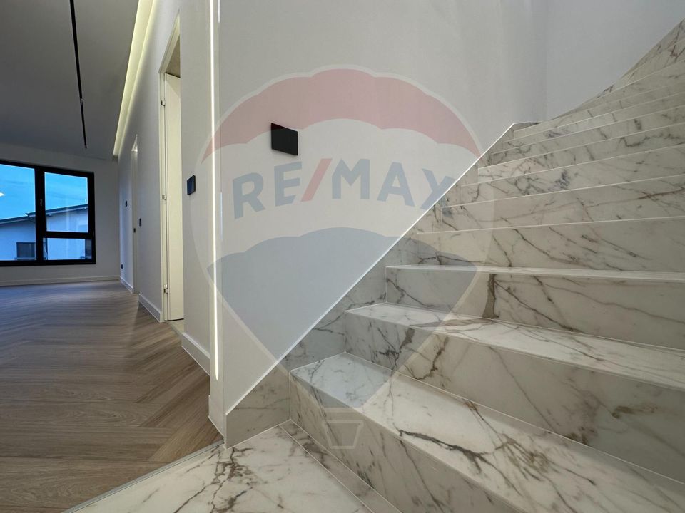 Vila moderna de inchiriat cu 5 camere, prima inchiriere