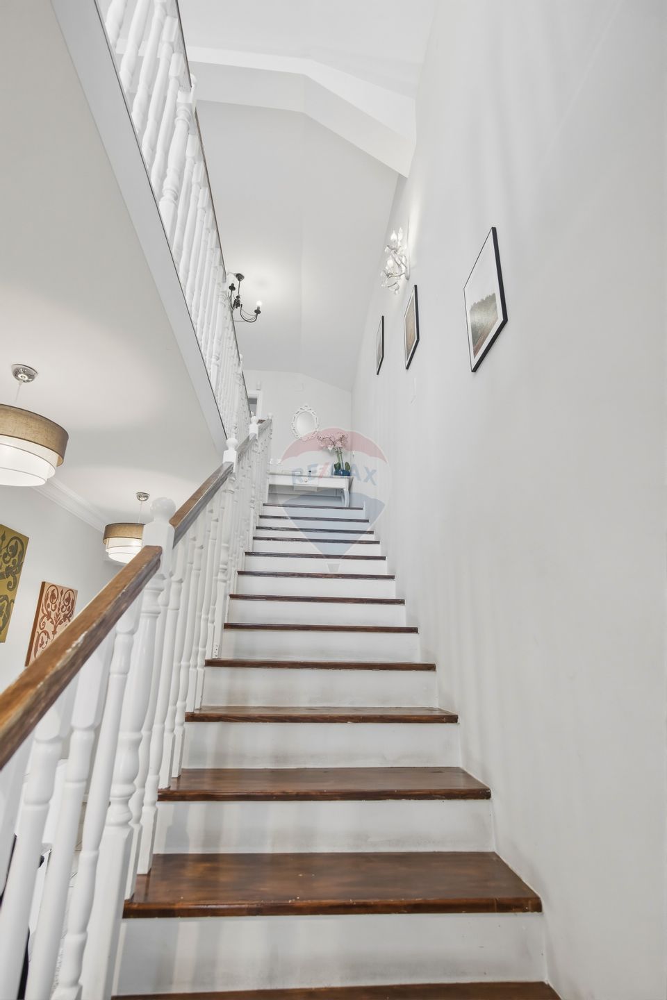 9 room House / Villa for sale