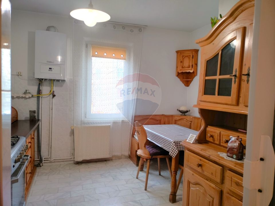 Apartament cu 2 camere de închiriat în zona Sud-Est