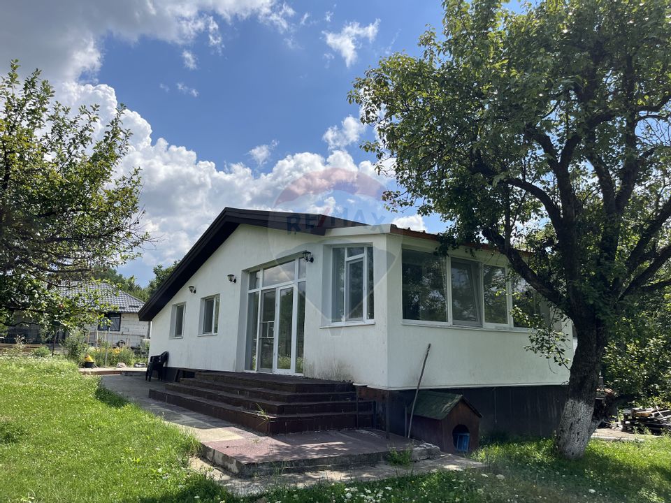 Casă superba de vânzare in Valea Mare