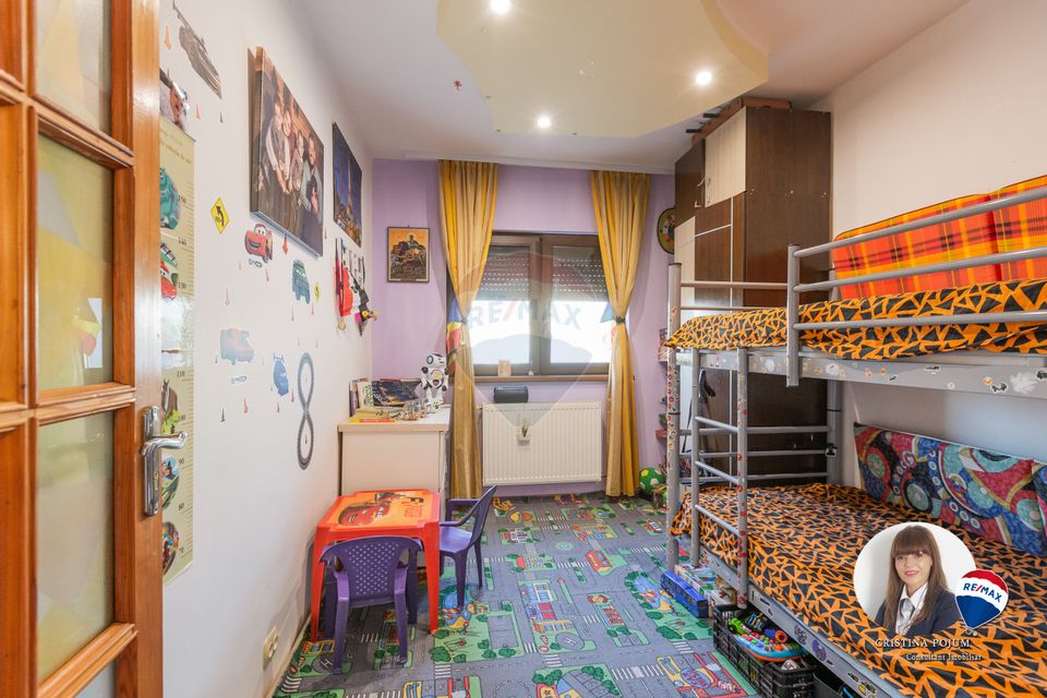 4 room Apartment for sale, Mioritei area