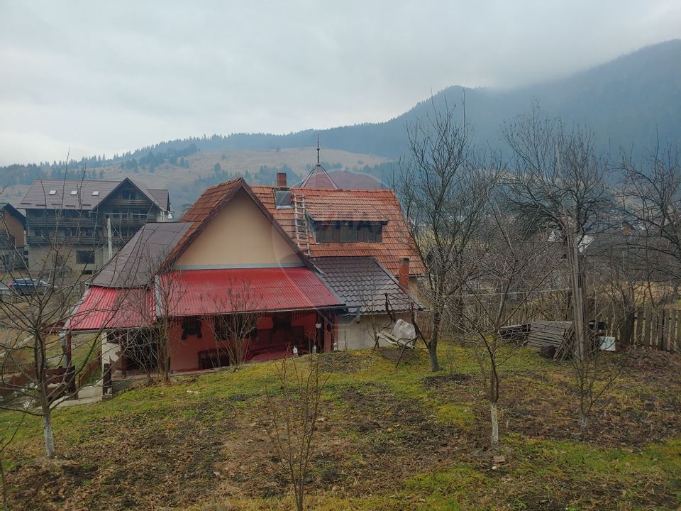 Casă / Vilă in Bucovina-Vama-Prisaca Dornei-Suceava