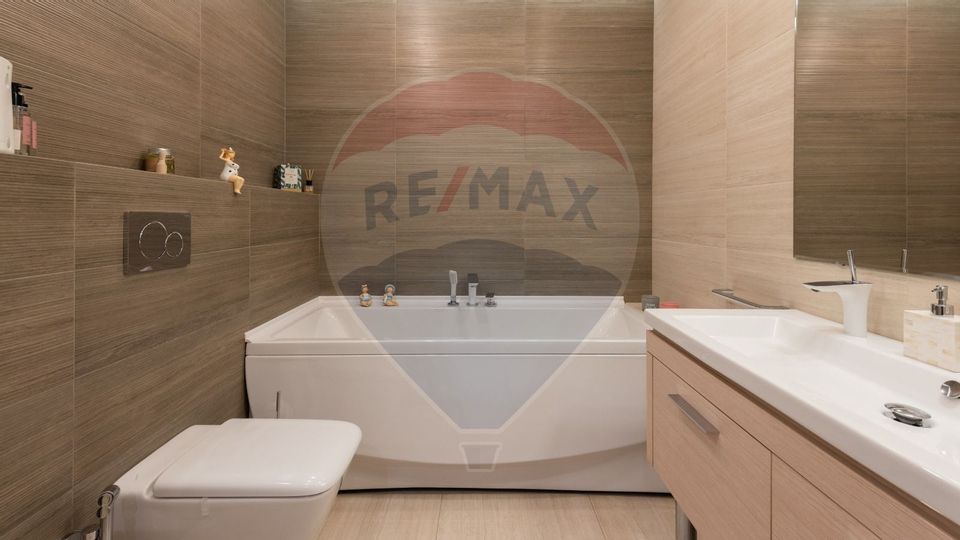 3 Camere Modern Decomandat in Pipera