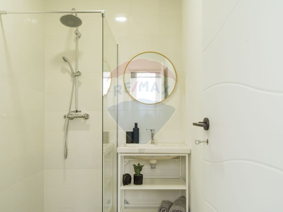 45sq.m Special Property for sale, Sala Palatului area