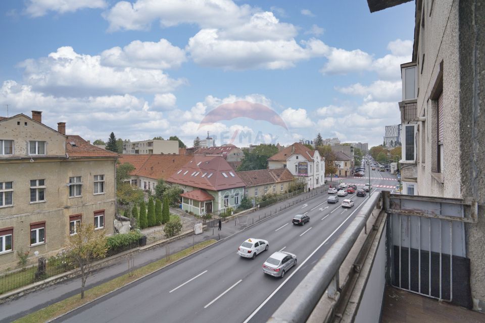 REZERVAT ! Apartament cu 2 camere de vânzare în zona 15 Noiembrie