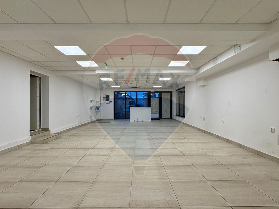 Spatiu comercial de închiriat – 122 mp – Tractorul, Str. Stefan Baciu!