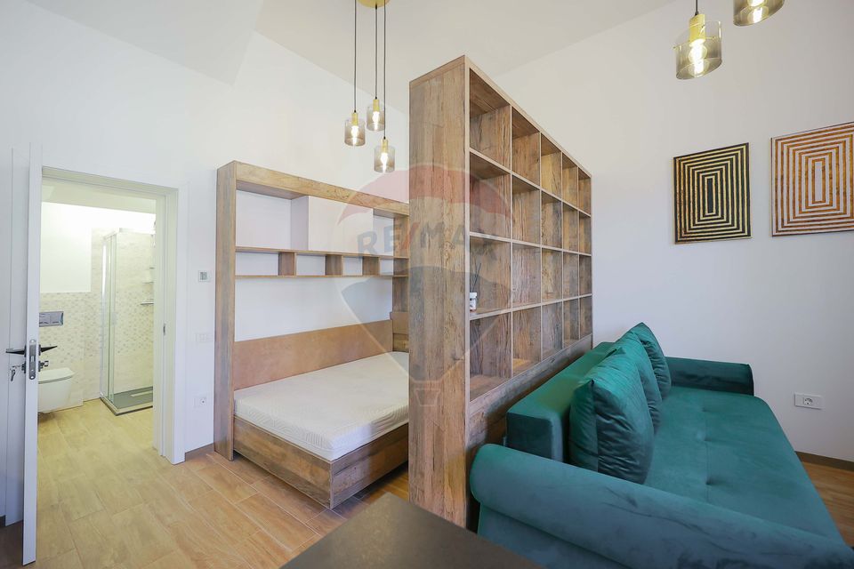 De vânzare 2 apartamente complet renovate Ultracentral