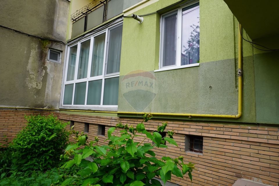 4 room Apartment for rent, Central area
