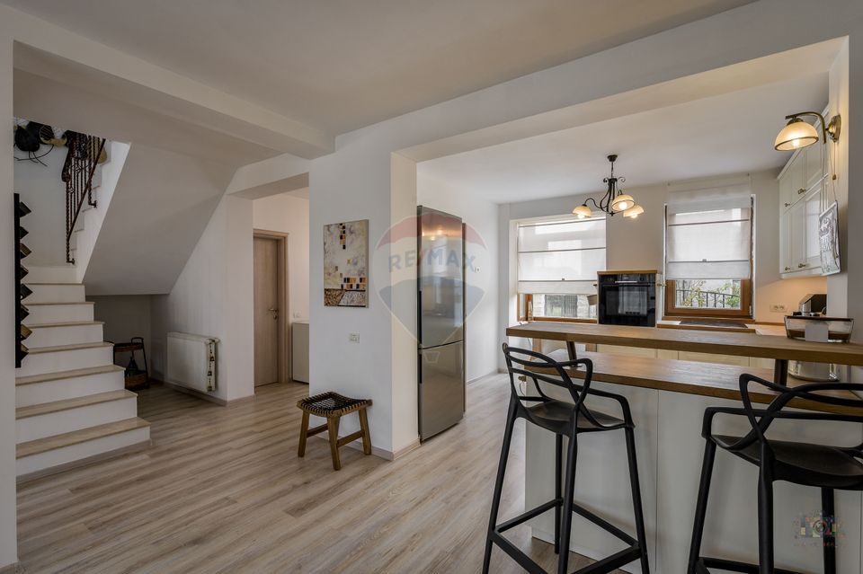 4 room House / Villa for sale, Pipera area