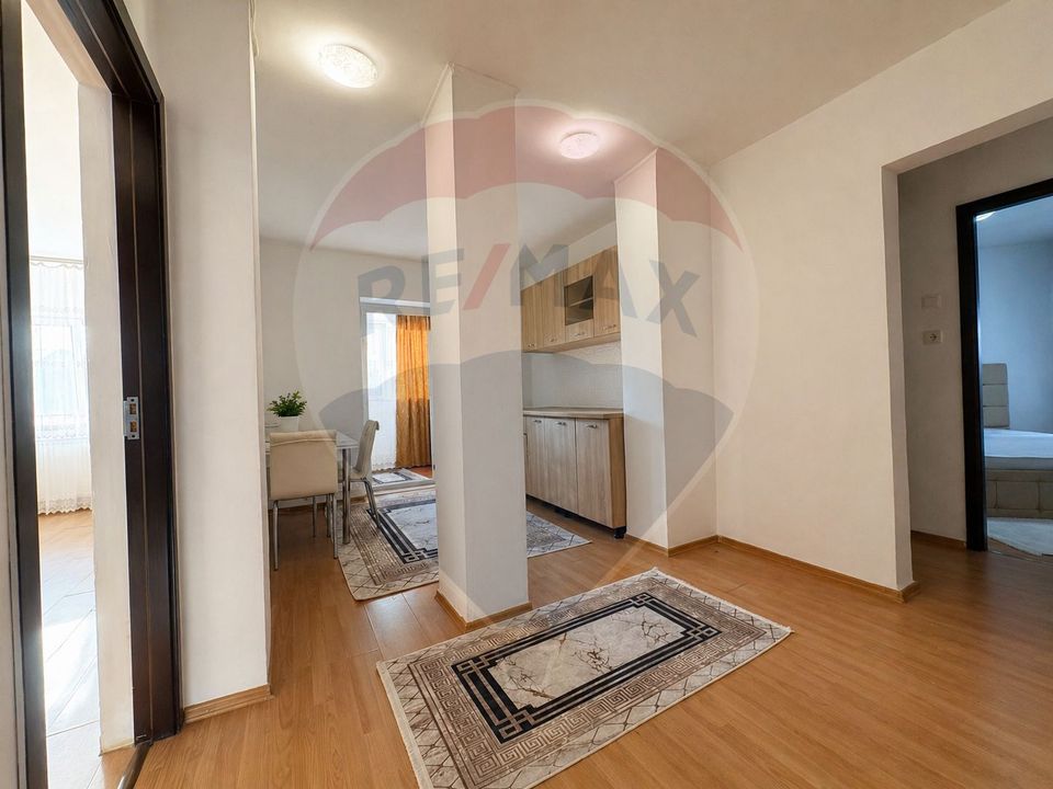 Apartament de vânzare 2 camere central cu vedere la mare