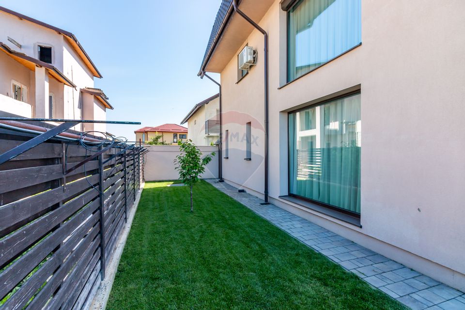 Vanzare Vila Individuala mare | 7 camere, 2 terase | P+1+2R | Curte