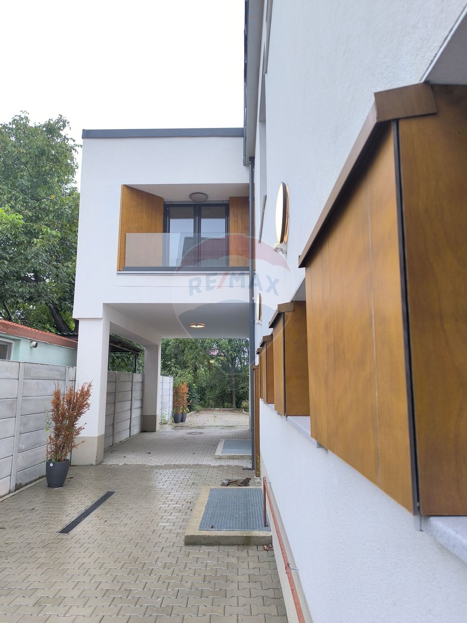 Duplex 2 unitati de vanzare 426 mp