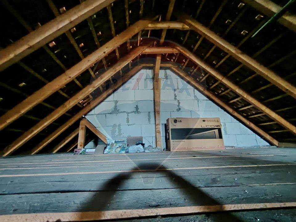 8 room House / Villa for sale, Central area